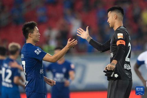 2023赛季中超第25轮:武汉三镇2-0沧州雄狮,武汉三镇力克沧州雄狮,两球完胜巩固领先地位